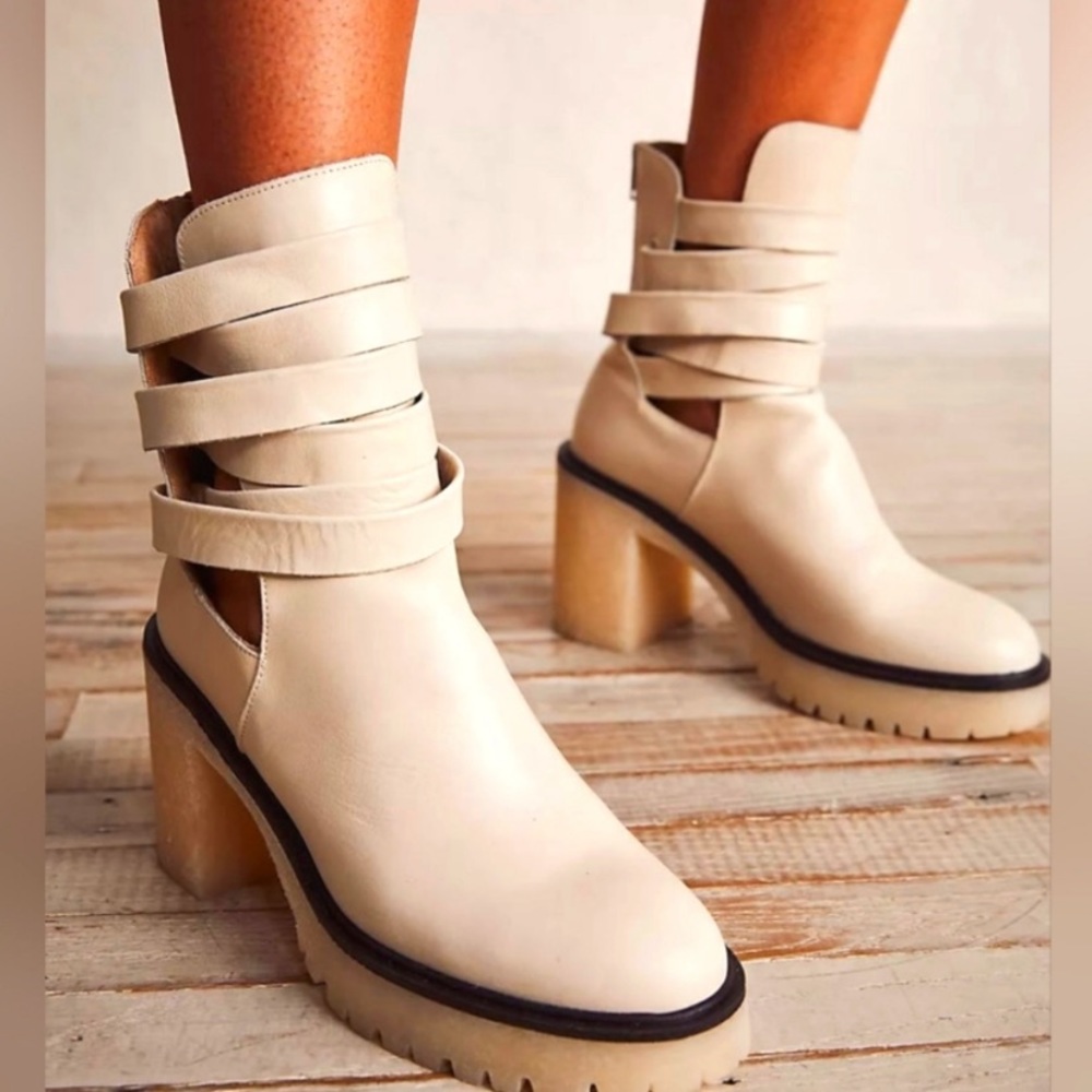 New Free People Jessie Cutout Boots size 38.5 - Picture 3 of 11